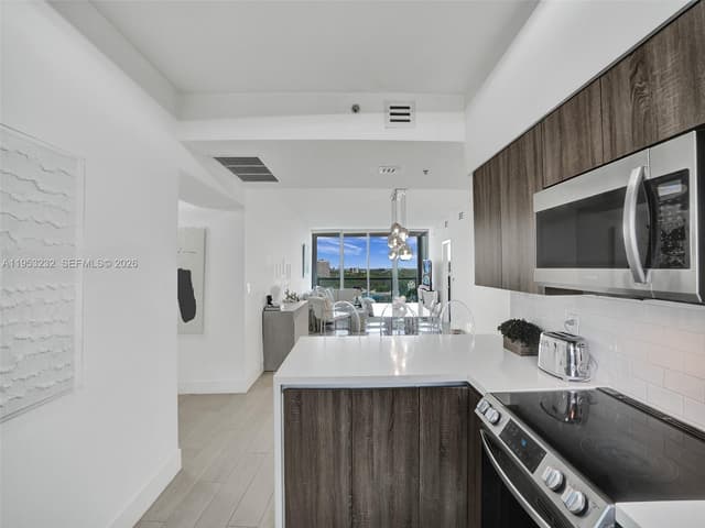 601 NE 36th St # 1003, Miami FL 33137 - Miami, FL - Photo 6