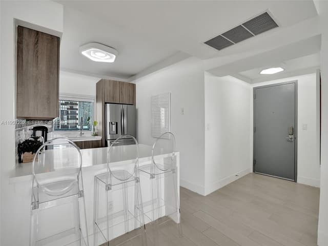 601 NE 36th St # 1003, Miami FL 33137 - Miami, FL - Photo 7