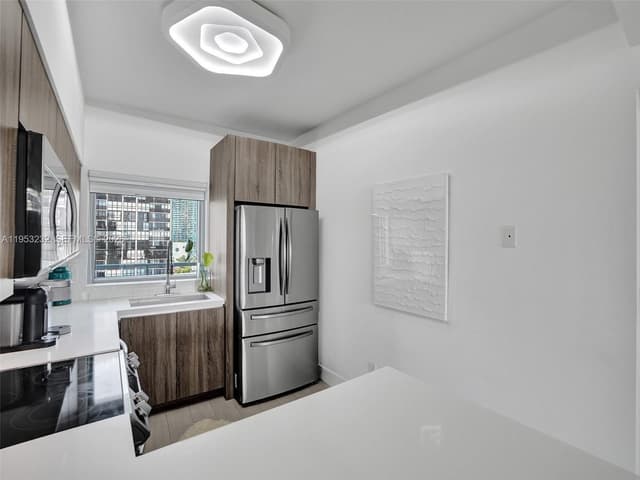 601 NE 36th St # 1003, Miami FL 33137 - Miami, FL - Photo 5