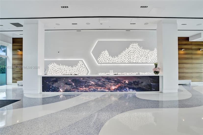 650 West Ave # 2206, Miami Beach FL 33139