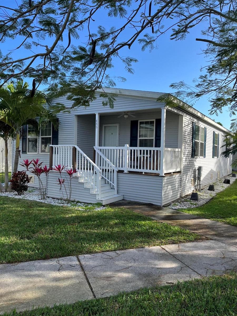 2555 Pga Boulevard # 446, Palm Beach Gardens FL 33410 - Palm Beach Gardens, FL - Photo 1