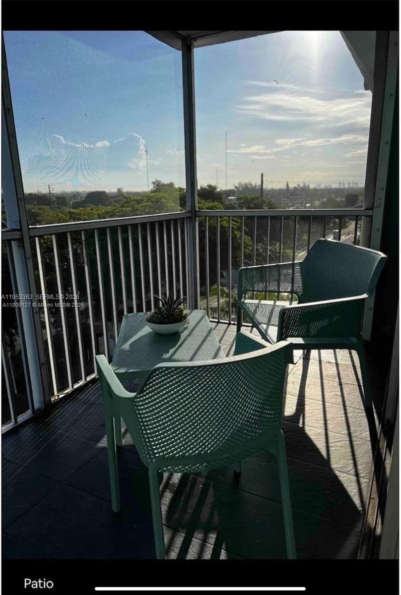 700 NW 214th St # 719, Miami Gardens FL 33169