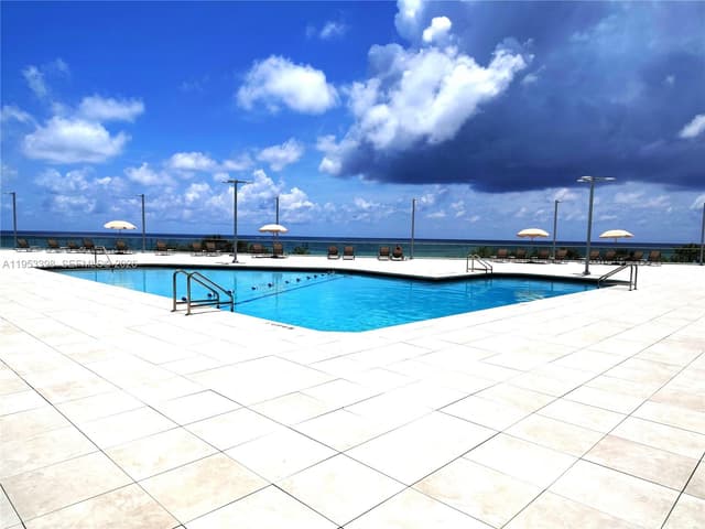 7135 Collins Ave # 722, Miami Beach FL 33141 - Miami Beach, FL - Photo 2