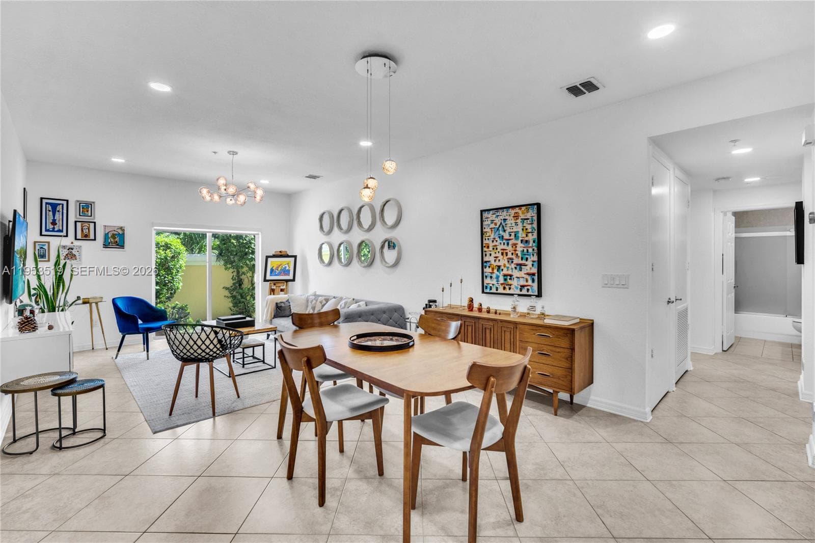 121 NW 2nd Ave # 4, Hallandale Beach FL 33009