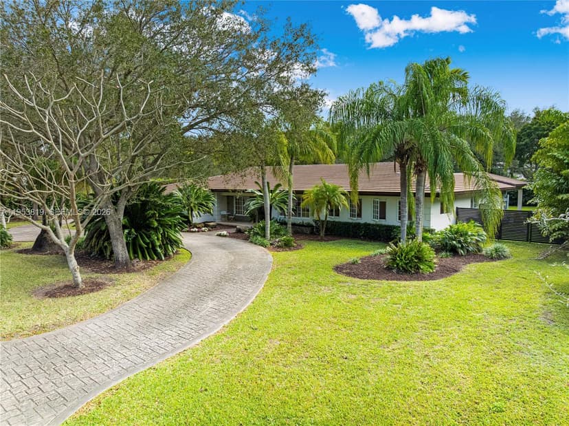 6700 SW 117th St, Pinecrest FL 33156