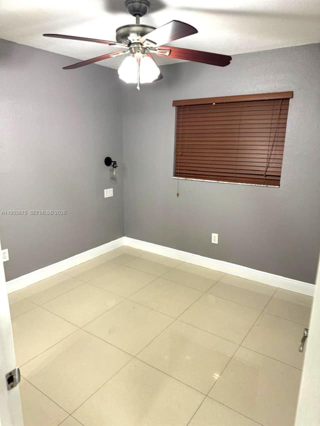 5461 W 24th Ave # 25, Hialeah FL 33016 - Hialeah, FL - Photo 4