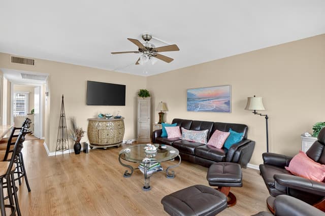 351 Fanshaw I, Boca Raton FL 33434 - Boca Raton, FL - Photo 5