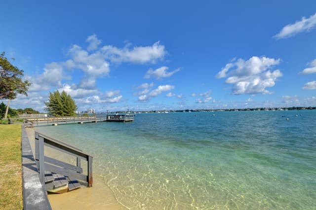 5600 N Flagler Drive # 307, West Palm Beach FL 33407 - West Palm Beach, FL - Photo 2