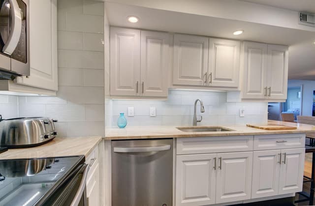 5600 N Flagler Drive # 307, West Palm Beach FL 33407 - West Palm Beach, FL - Photo 4