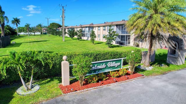 725 Lori Drive # 106, Palm Springs FL 33461 - Palm Springs, FL - Photo 3