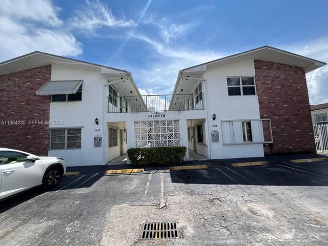 1824 Monroe St # 1, Hollywood FL 33020 - Hollywood, FL - Photo 2