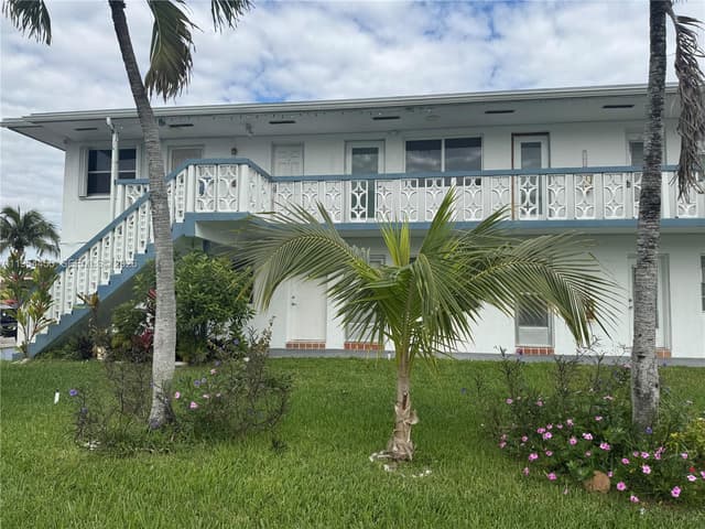 55 NW 204th St # 1, Miami Gardens FL 33169 - Miami Gardens, FL - Photo 2