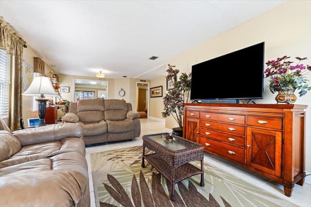 120 NW 51st Street, Deerfield Beach FL 33064 - Deerfield Beach, FL - Photo 4