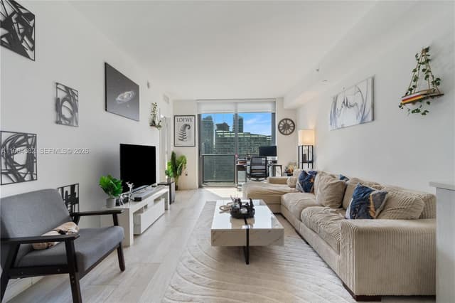 55 SW 9th St # 3005, Miami FL 33130 - Miami, FL - Photo 2