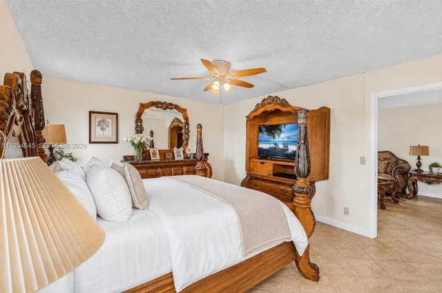 1521 NW 18th AVE # 101, Delray Beach FL 33445 - Delray Beach, FL - Photo 4