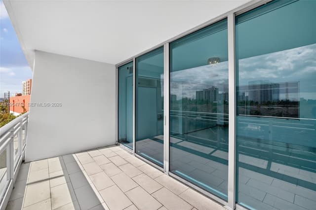 2950 NE 188th St # 302, Aventura FL 33180 - Aventura, FL - Photo 7