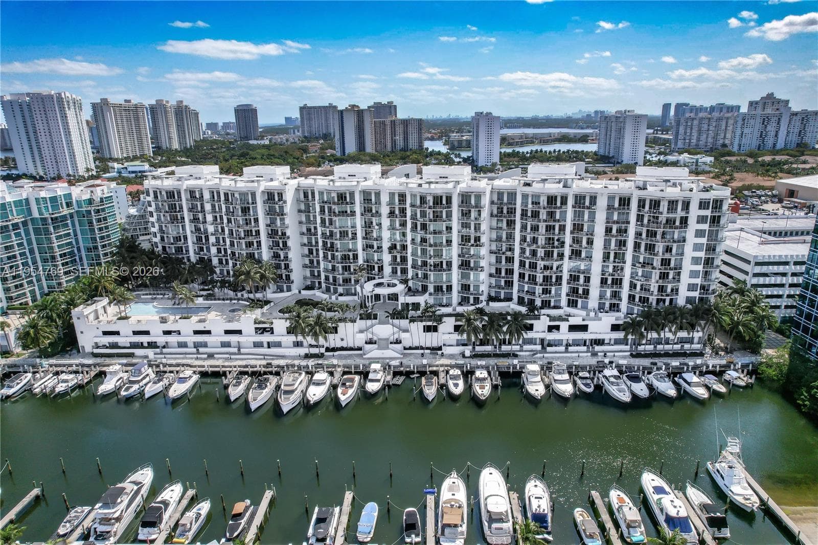 3029 NE 188th St # 319, Aventura FL 33180 - Aventura, FL - Photo 1