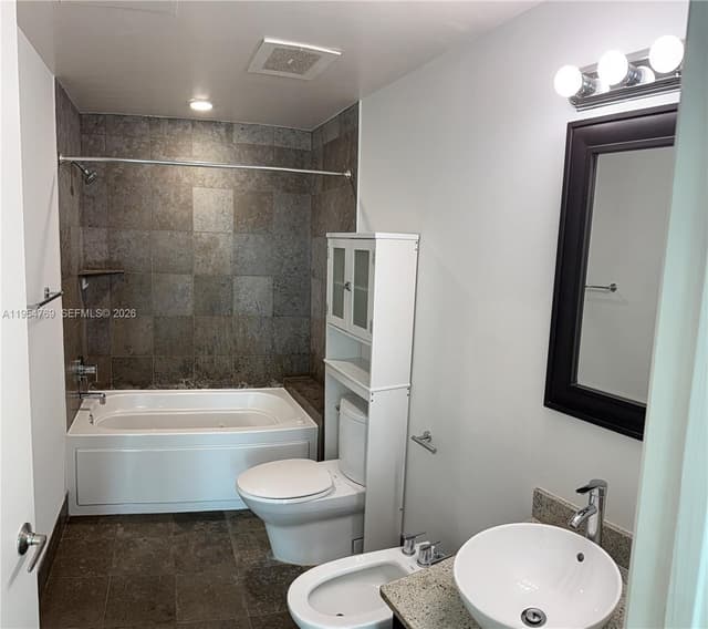 3029 NE 188th St # 319, Aventura FL 33180 - Aventura, FL - Photo 5