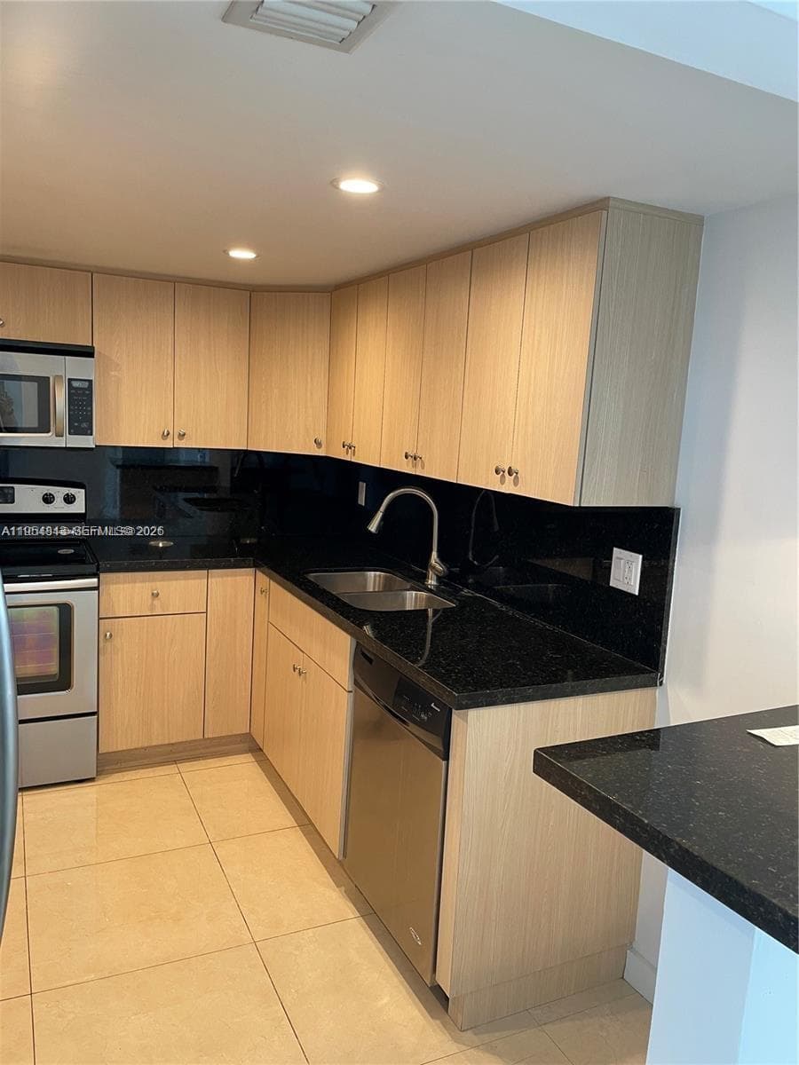 13155 Ixora Ct # 901, North Miami FL 33181 - North Miami, FL - Photo 1
