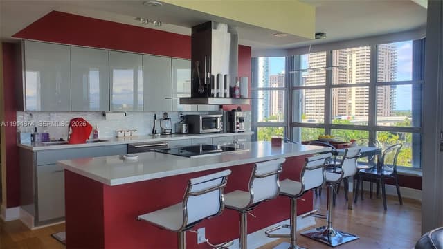 3600 Mystic Pointe Dr # 913, Aventura FL 33180 - Aventura, FL - Photo 2