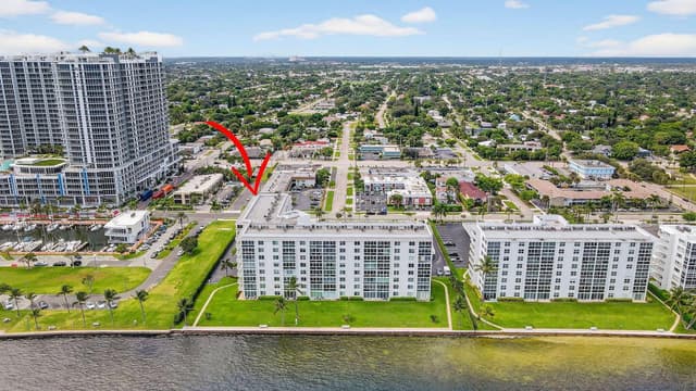 301 Lake Shore Drive # 711, Lake Park FL 33403 - Lake Park, FL - Photo 4