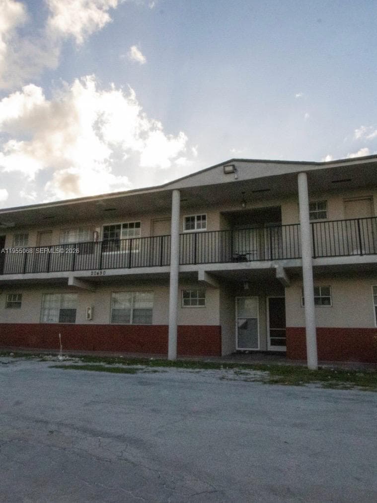 20490 NW 7th Ave # 15, Miami Gardens FL 33169 - Miami Gardens, FL - Photo 1