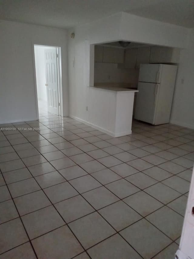 1230 W 54th St # 216A, Hialeah FL 33012 - Hialeah, FL - Photo 6