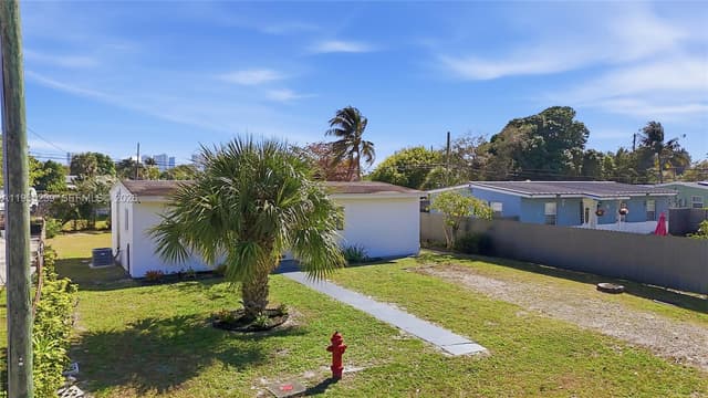 1308 NW 13th Ct, Fort Lauderdale FL 33311 - Fort Lauderdale, FL - Photo 3