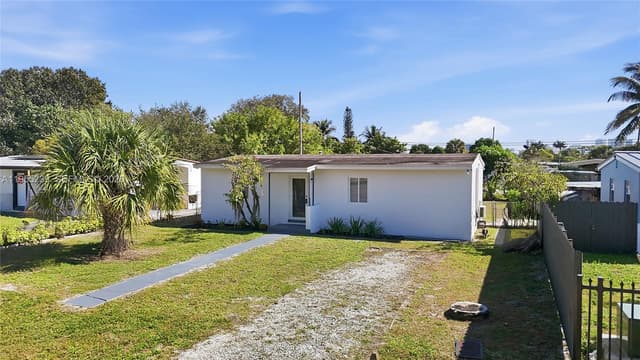 1308 NW 13th Ct, Fort Lauderdale FL 33311 - Fort Lauderdale, FL - Photo 4