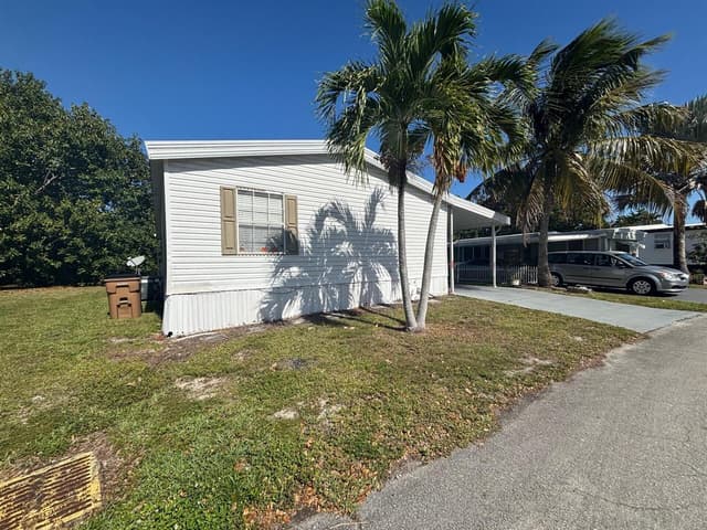 403 NW 50th Ct, Lot# 1415, Deerfield Beach FL 33064 - Deerfield Beach, FL - Photo 3