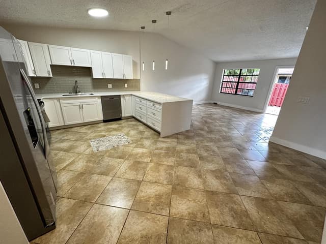 4326 Woodstock Drive # C, West Palm Beach FL 33409 - West Palm Beach, FL - Photo 4