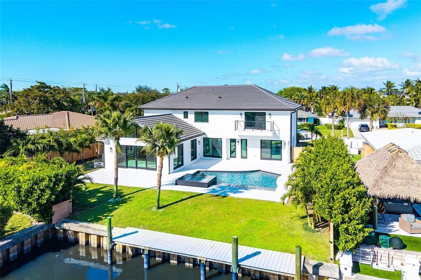 8 Leeward Circle, Jupiter FL 33469