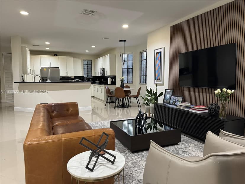 1547 Passion Vine Cir # 3, Weston FL 33326