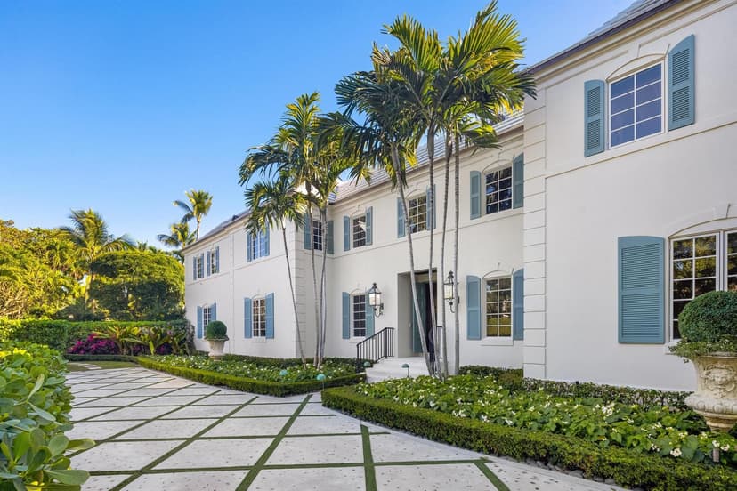 9 Via Vizcaya, Palm Beach FL 33480