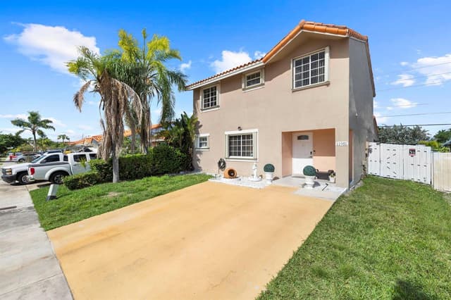 11951 SW 208th Terrace, Miami FL 33177 - Miami, FL - Photo 3