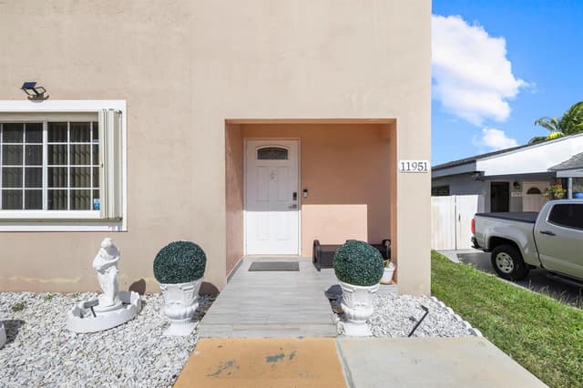 11951 SW 208th Terrace, Miami FL 33177 - Miami, FL - Photo 4