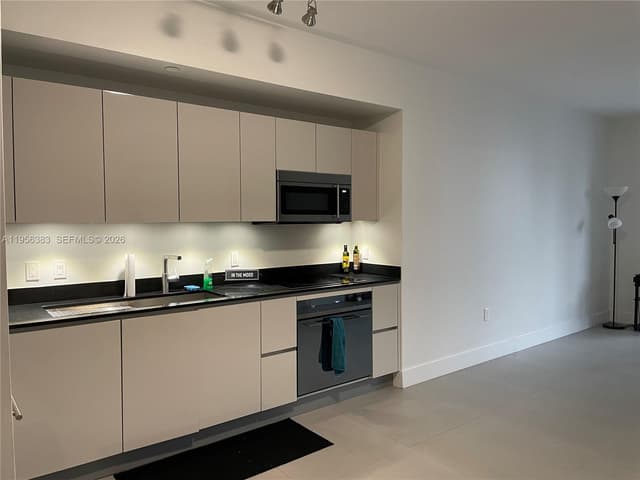1010 Brickell Ave # 3708, Miami FL 33131 - Miami, FL - Photo 2