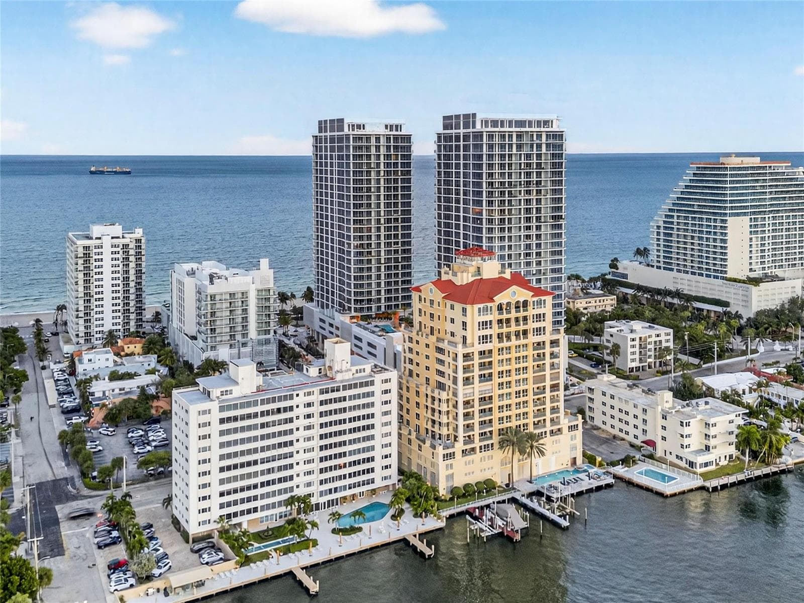 153 N Seabreeze # s, Fort Lauderdale FL 33304