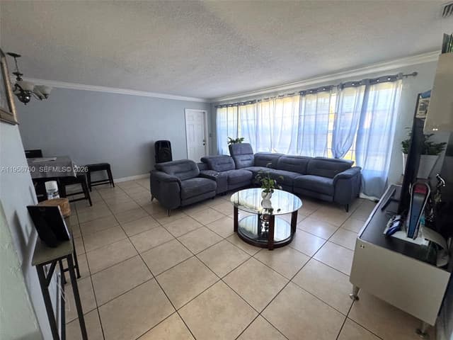 19521 NW 38th Ave, Miami Gardens FL 33055 - Miami Gardens, FL - Photo 3