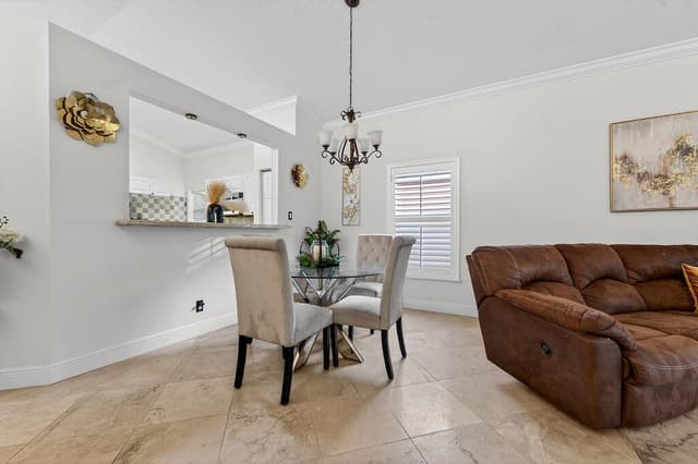 8063 Via Hacienda, Riviera Beach FL 33418 - Riviera Beach, FL - Photo 7