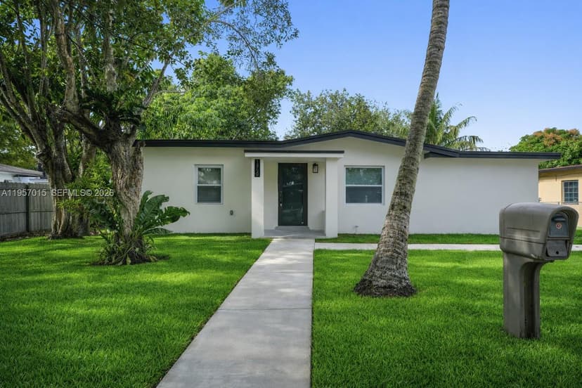 13720 NW 4th Ct, North Miami FL 33168