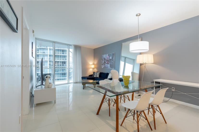 475 Brickell Ave # 4511, Miami FL 33131