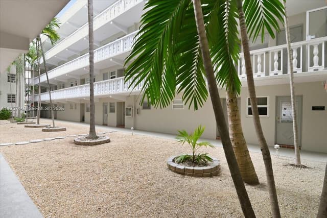 330 SE 2nd St # 501G, Hallandale Beach FL 33009 - Hallandale Beach, FL - Photo 5