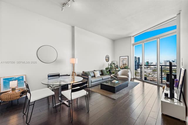 335 S Biscayne Blvd # 10, Miami FL 33131 - Miami, FL - Photo 4