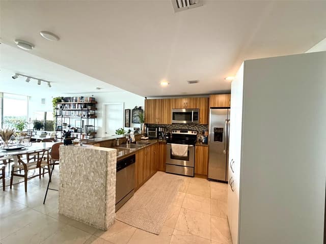 6305 Indian Creek Dr # 6B, Miami Beach FL 33141 - Miami Beach, FL - Photo 3