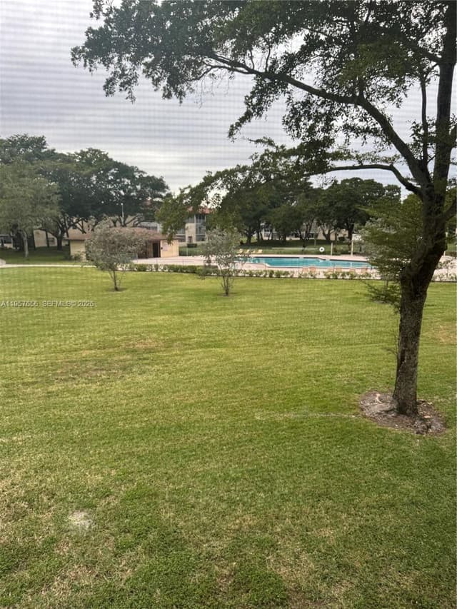 200 SW 132nd Way # 207L, Pembroke Pines FL 33027 - Pembroke Pines, FL - Photo 7