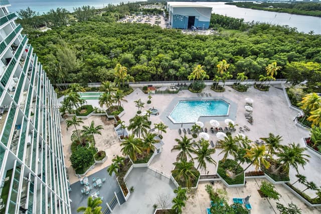 100 S Bayview Dr # 1222, Sunny Isles Beach FL 33160 - Sunny Isles Beach, FL - Photo 4