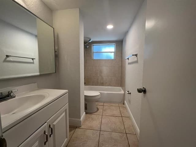 7851 Dunham Boulevard # 4, Miami FL 33138 - Miami, FL - Photo 4