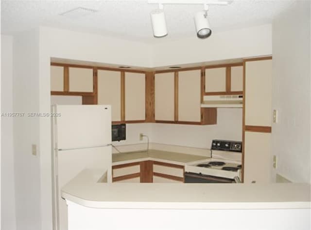 3300 N Pinewalk Dr N # 1915, Margate FL 33063 - Margate, FL - Photo 2
