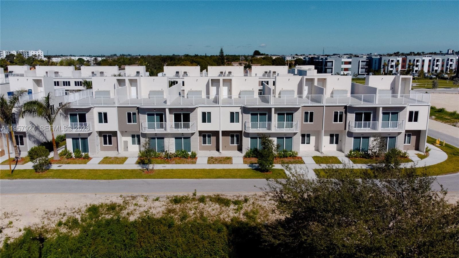 13828 SW 262nd St, Homestead FL 33032